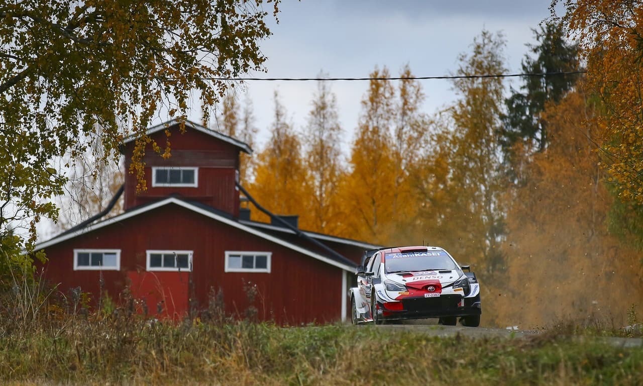 wrc_2021_r10_d2_04.jpg