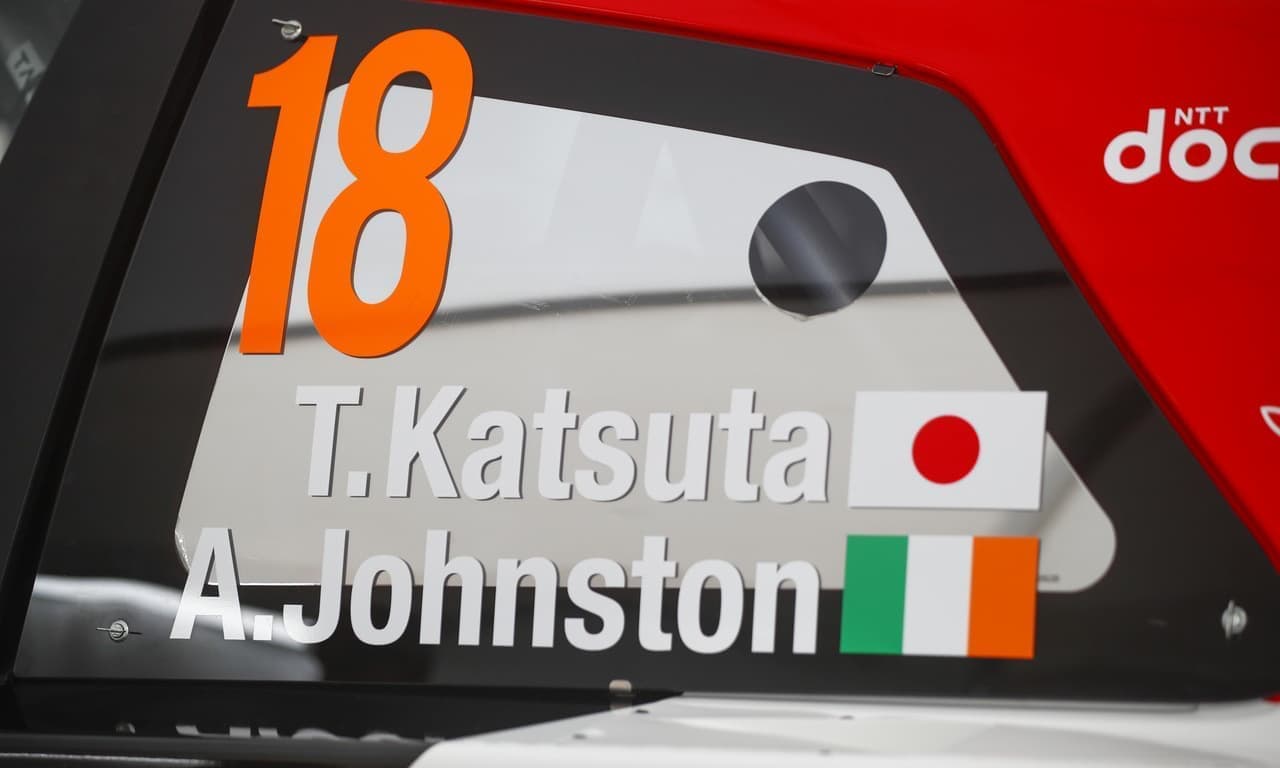 wrc_2021_r10_d1_01.jpg