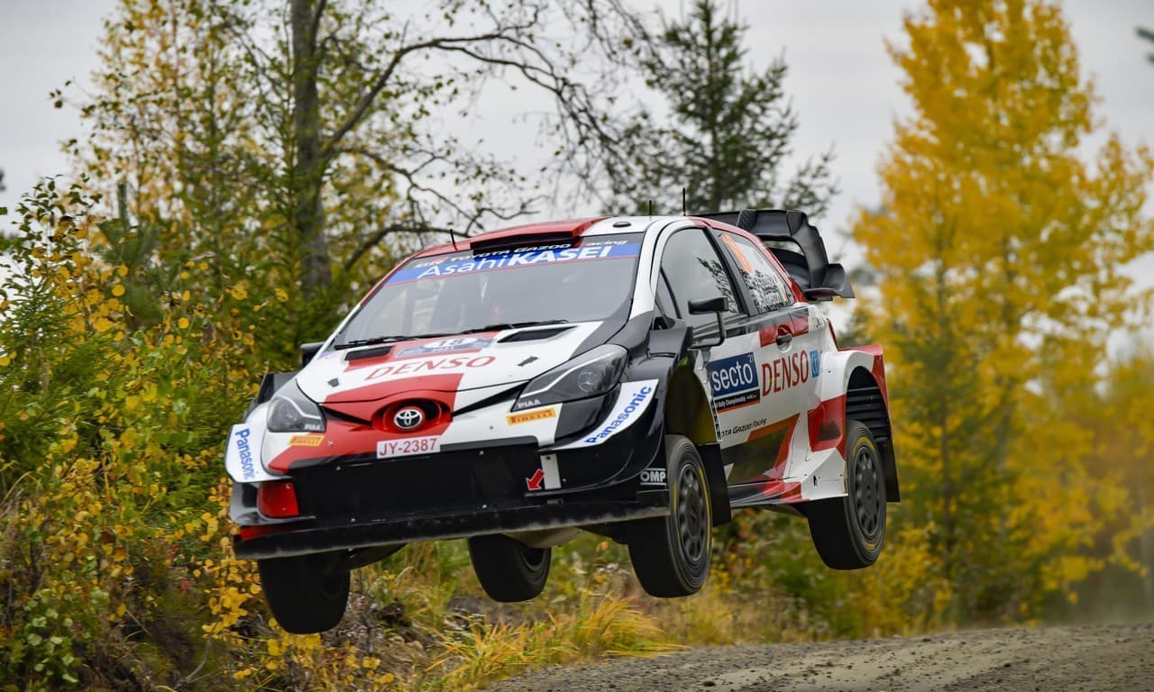 wrc_2021_r10_d1_07.jpg