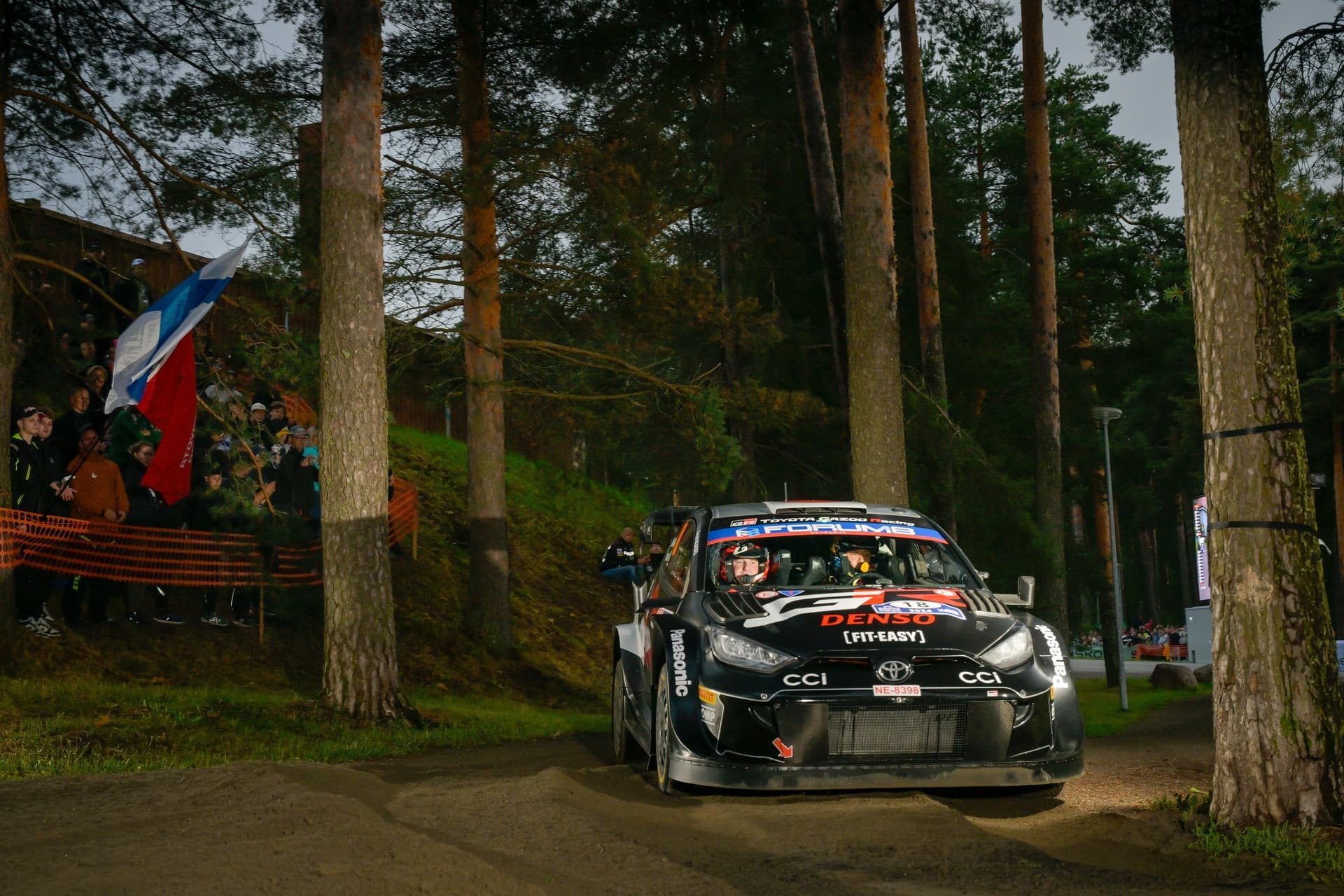 wrc_finland_d1_13.jpg