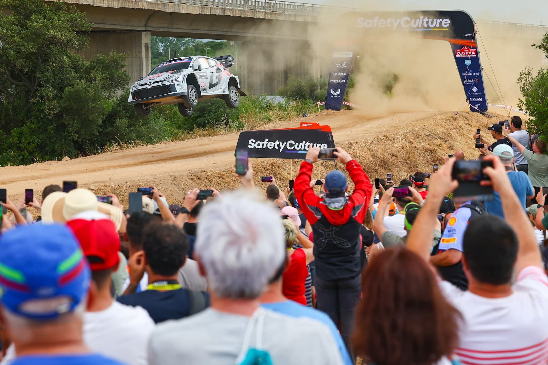 wrc_r6_sd_013.jpg