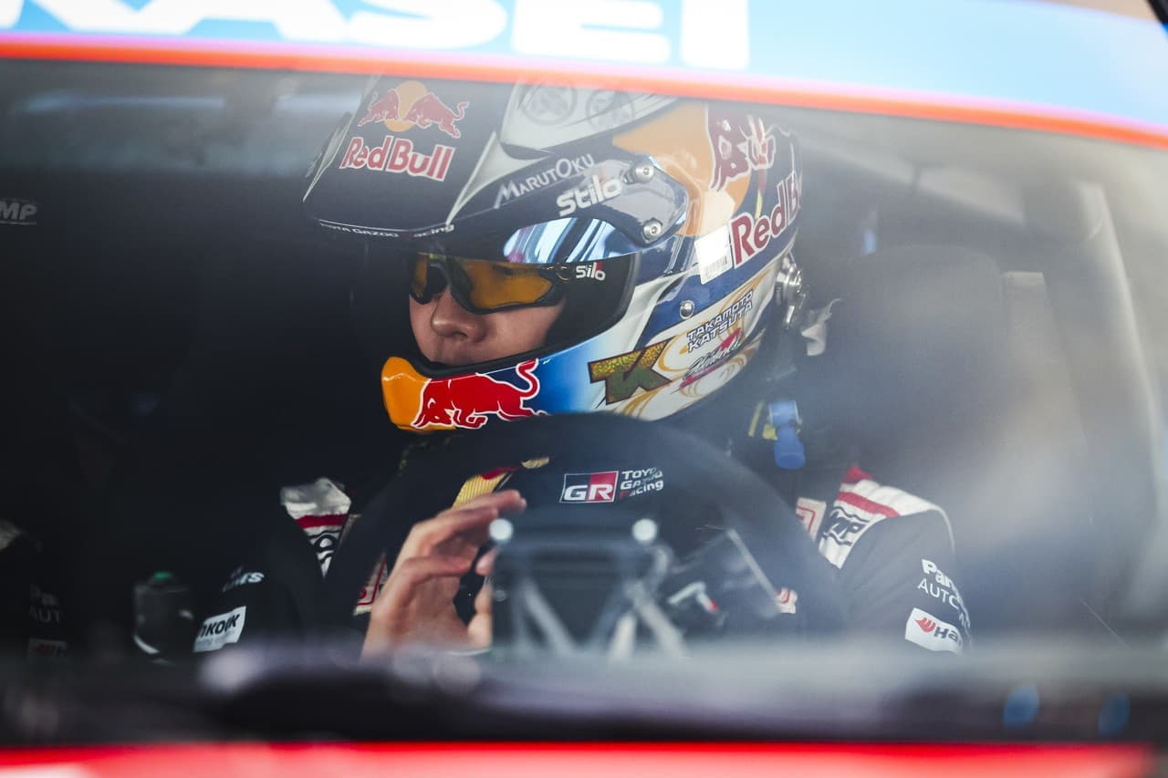 wrc_r2_sdd1_001.jpg