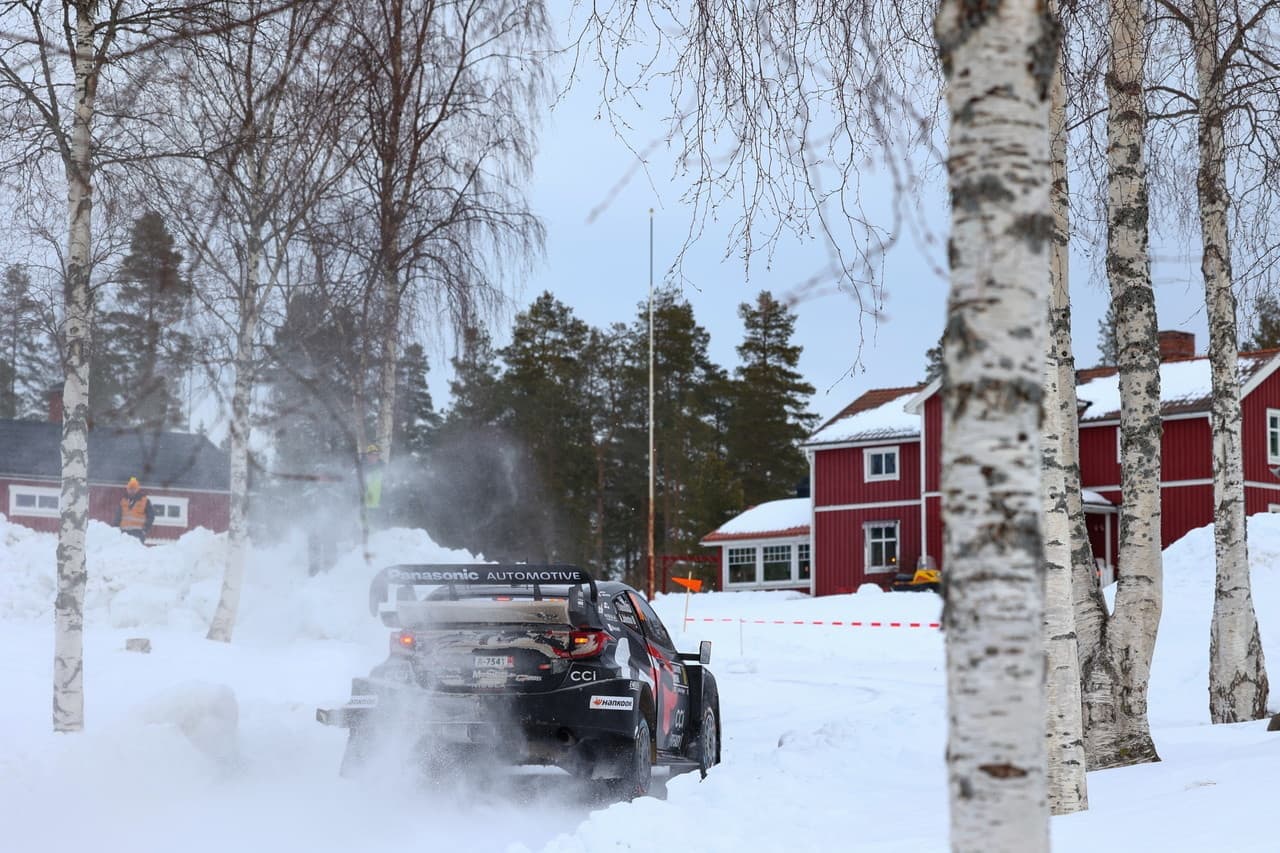 wrc_r2_d2_011.jpg