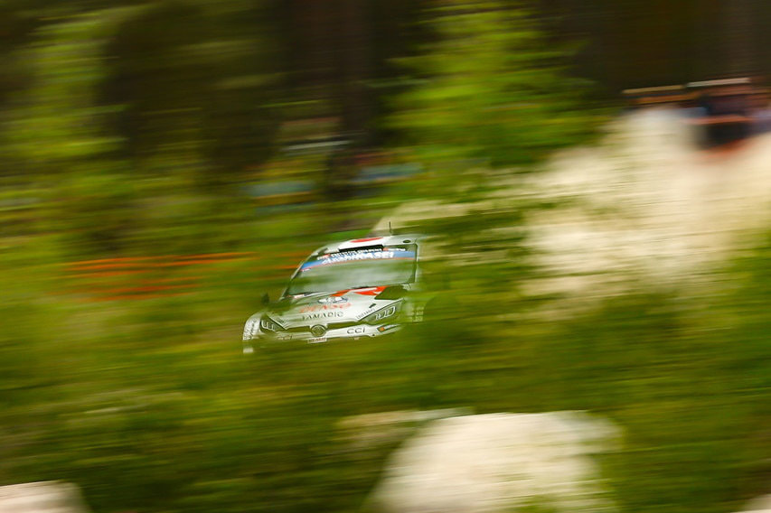 wrc_r9_d2_012.jpg