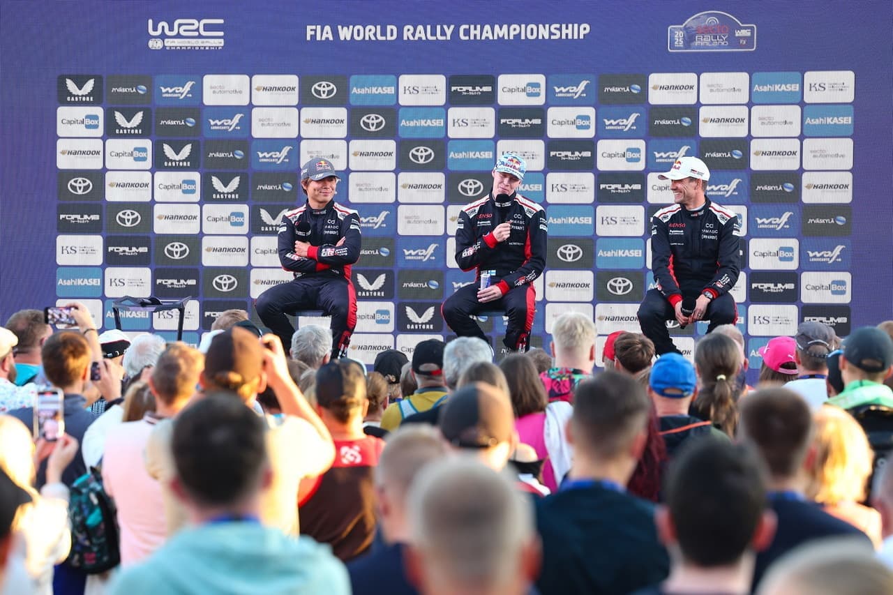 wrc_r9_d3_042.jpg